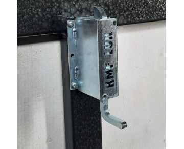 Накладний замок-засувка із защіпкою для люка в підвал